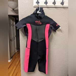 Women's 2mm neoprene shorty wetsuit